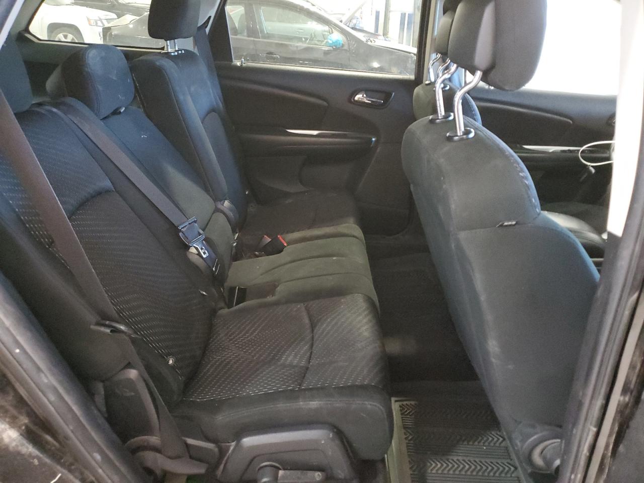 2011 Dodge Journey - Image 11