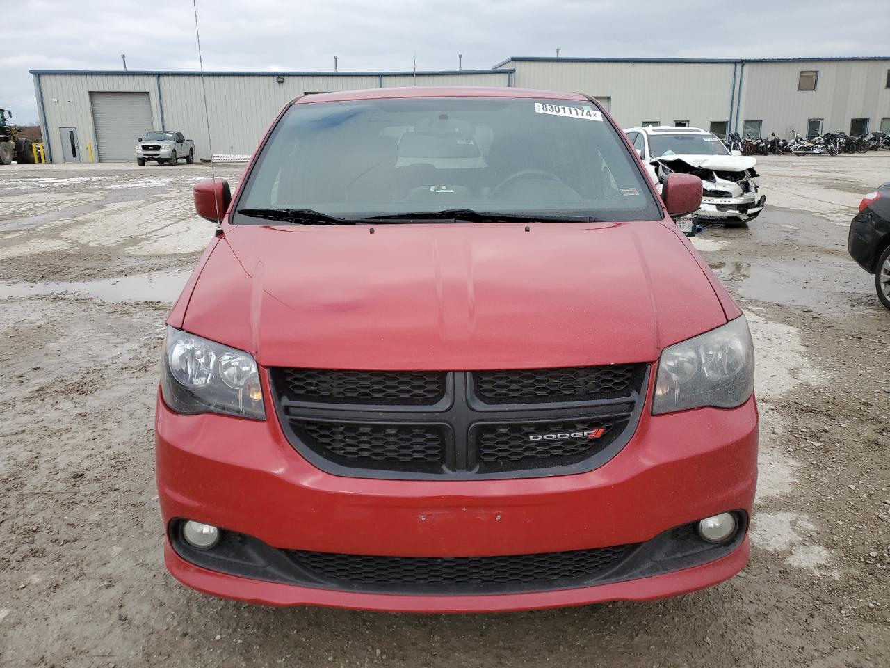 2014 Dodge Caravan - Image 5