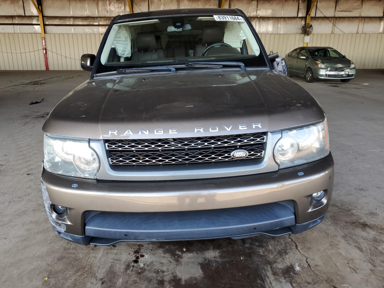 2010 Land Rover Range Rover - Image 5