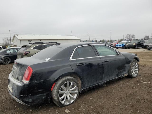  CHRYSLER 300 2017 Черный