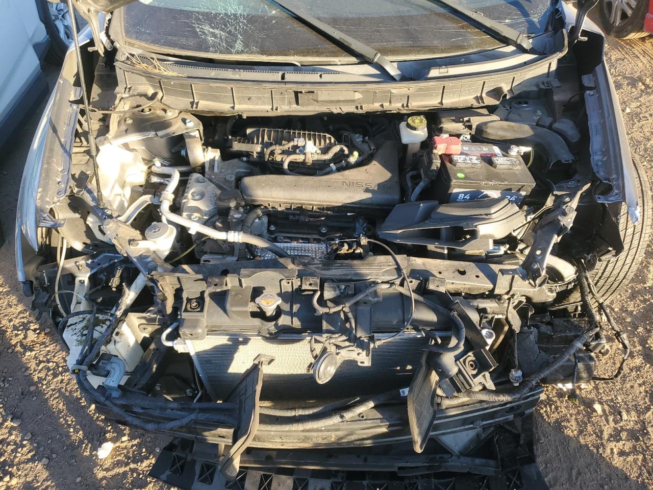 2016 Nissan Rogue - Image 12
