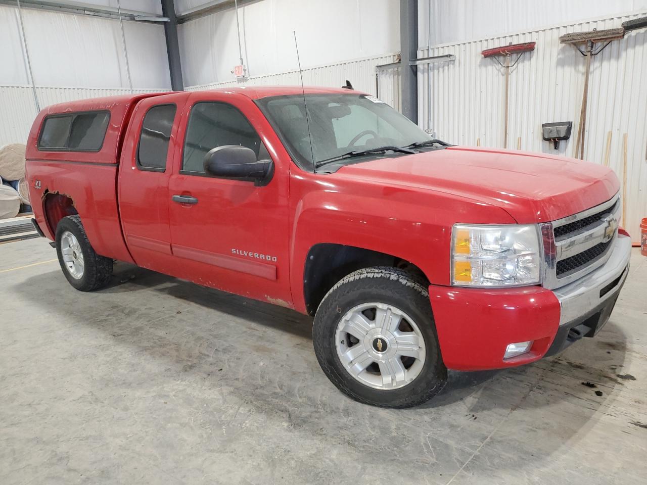 2011 Chevrolet Silverado - Image 4
