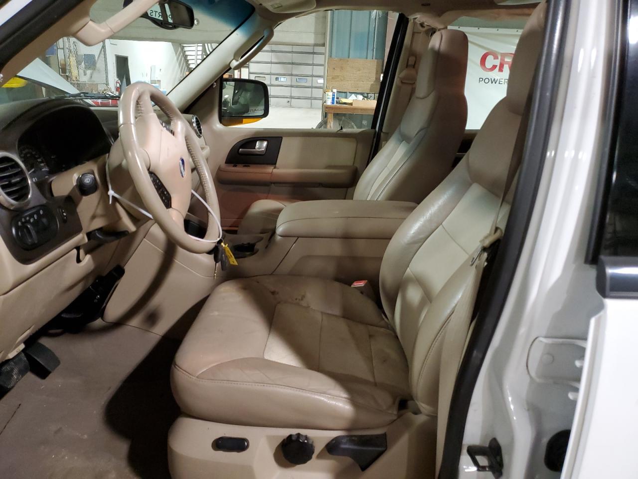 2003 Ford Expedition - Image 7
