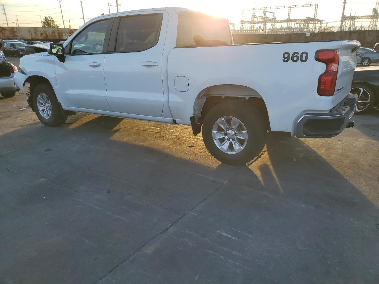 2020 Chevrolet Silverado - Image 2