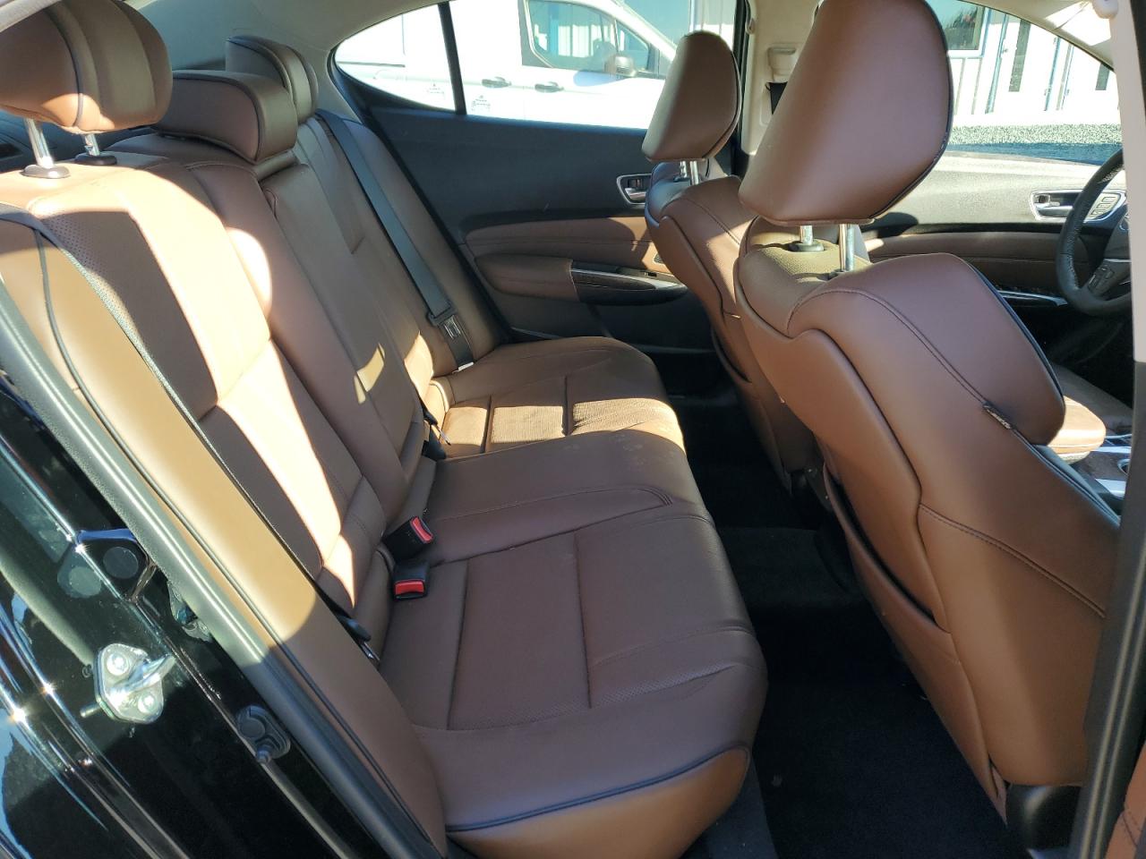 2018 Acura TLX - Image 10