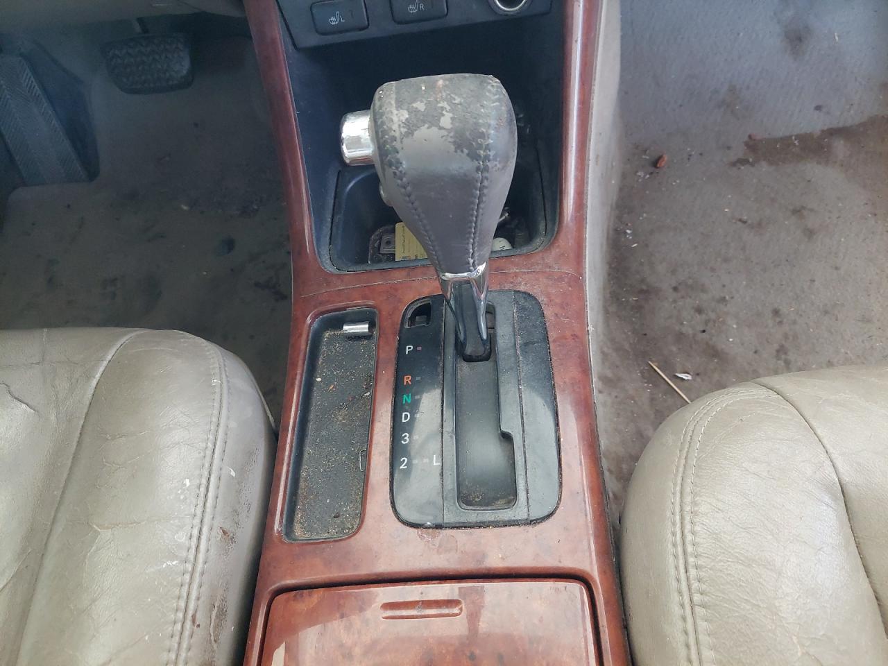4T1BF30K04U584002 - 2004 Toyota Camry - #83130544