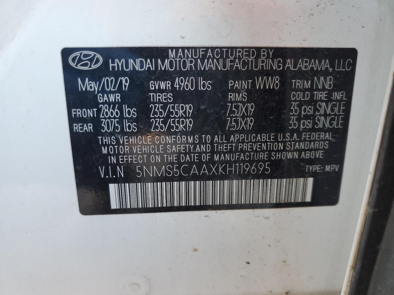 2019 Hyundai Santa Fe - Image 15