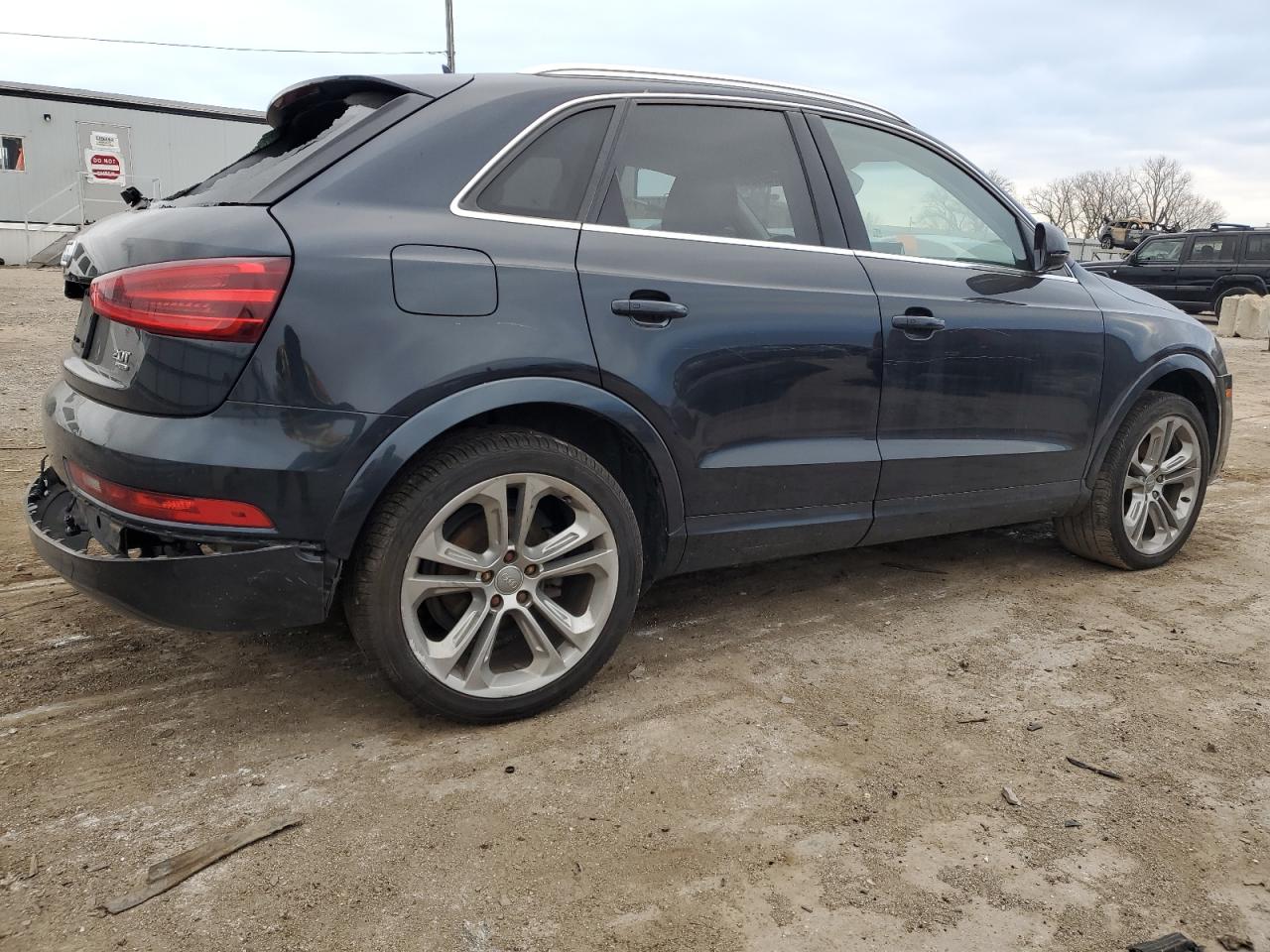 2015 Audi Q3 - Image 3