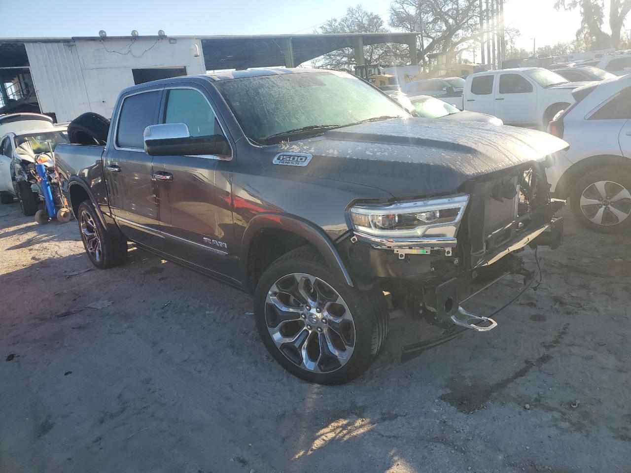 2020 RAM 1500 - Image 4