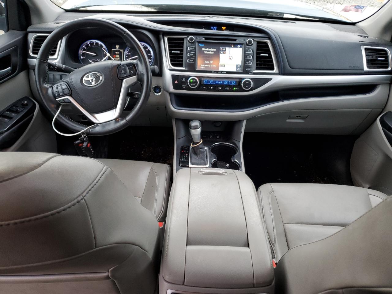 2016 Toyota Highlander Xle VIN: 5TDJKRFH6GS353382 Lot: 85076054