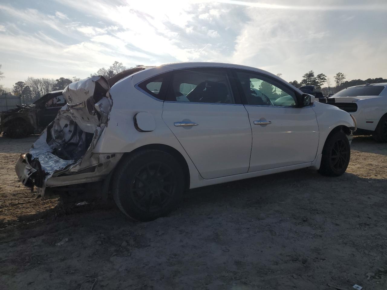 2013 Nissan Sentra - Image 3