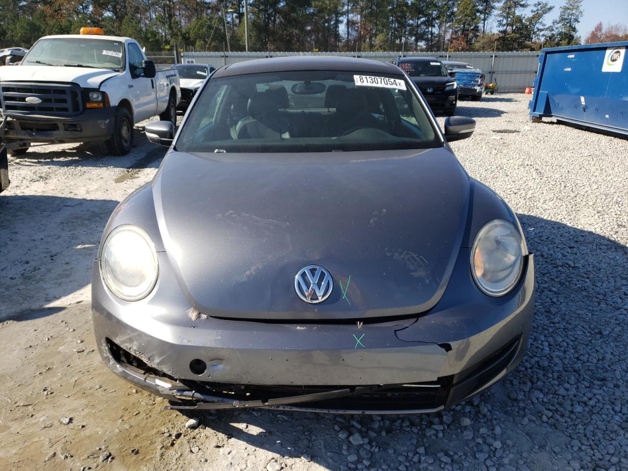 2012 Volkswagen Beetle - Image 5