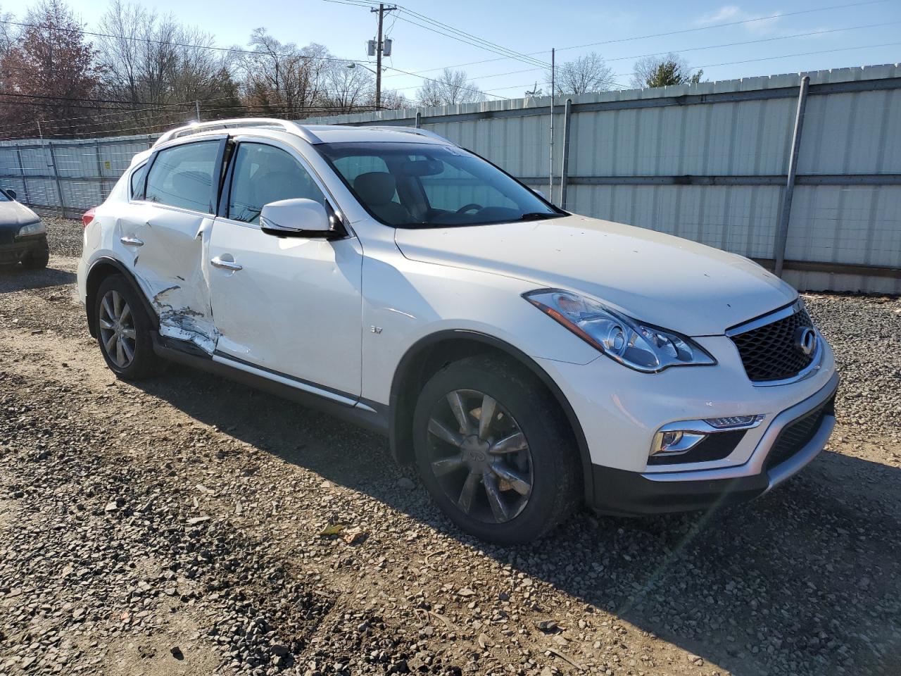 2016 Infiniti QX50 - Image 4