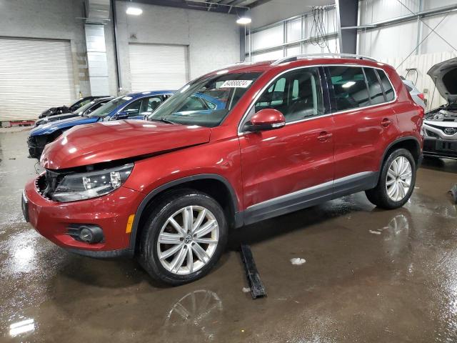  VOLKSWAGEN TIGUAN 2013 Czerwony