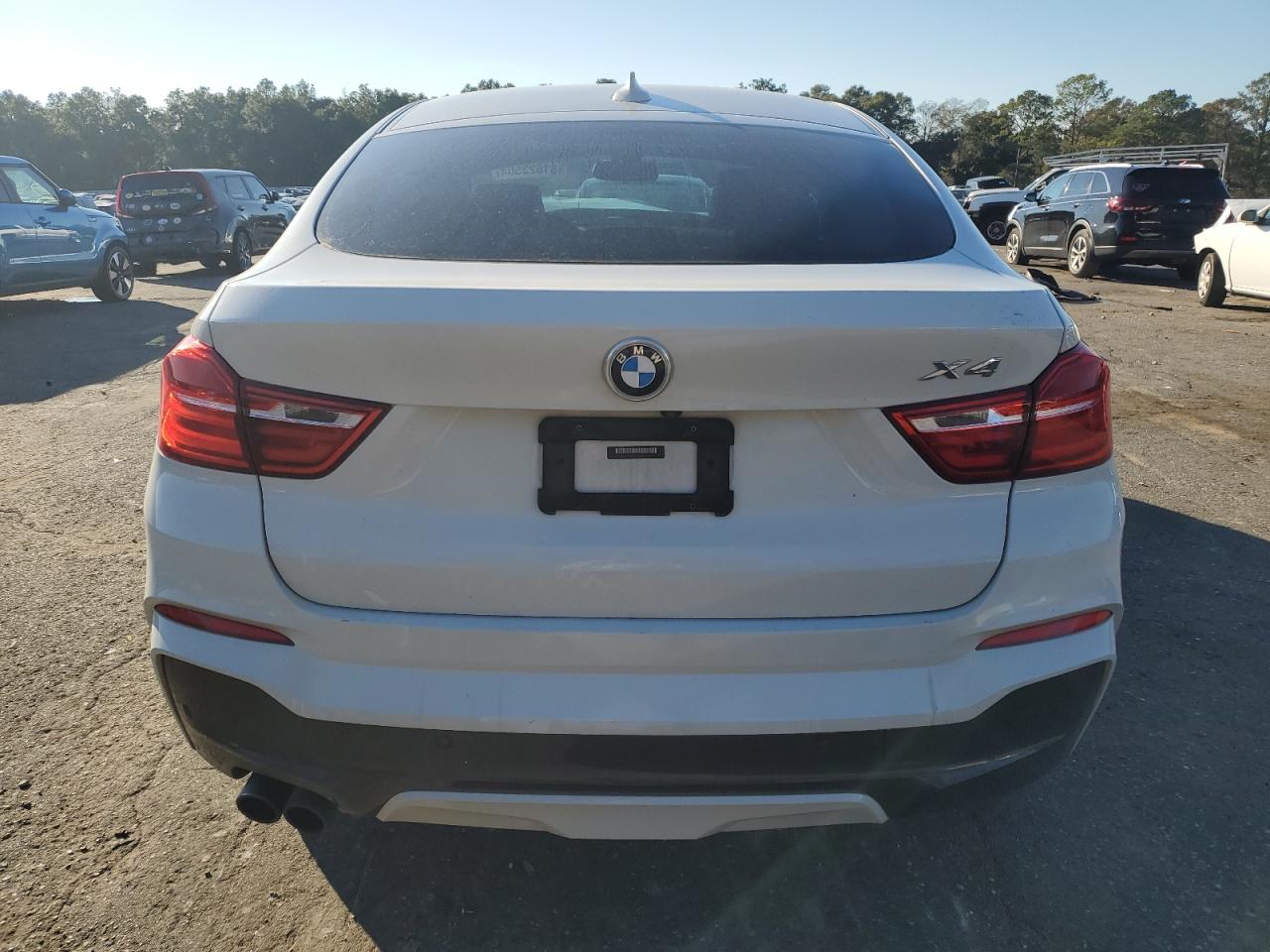 VIN 5UXXW3C51J0Y66019 2018 BMW X4 no.6