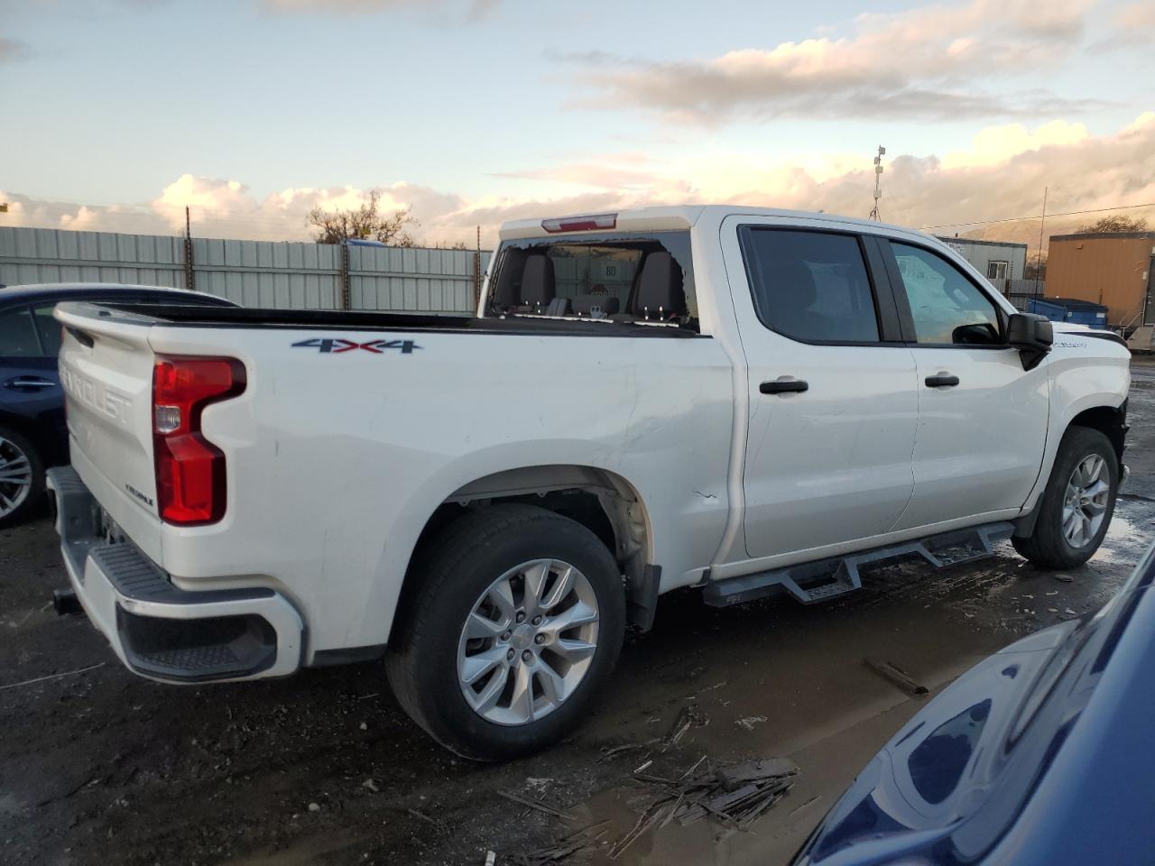 2020 Chevrolet Silverado - Image 3
