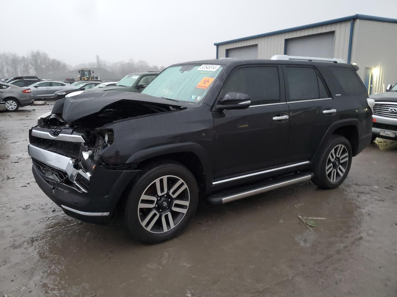 VIN JTEBU5JR5J5543402 2018 TOYOTA 4RUNNER no.1