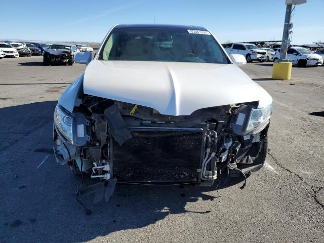  LINCOLN MKT 2016 Білий