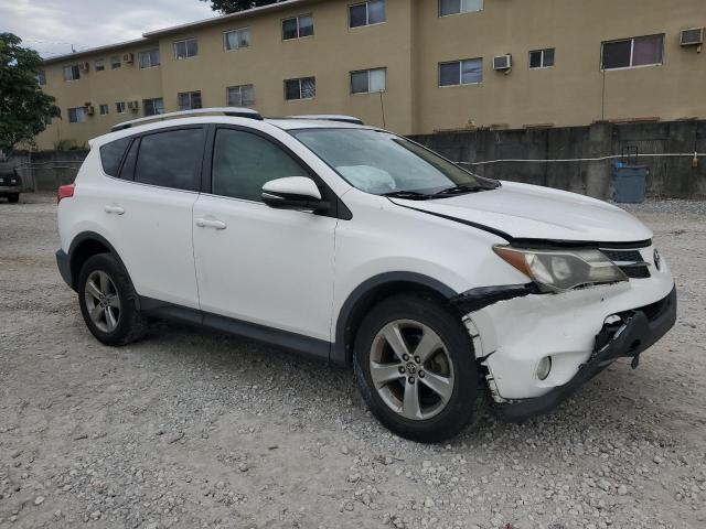  TOYOTA RAV4 2015 White