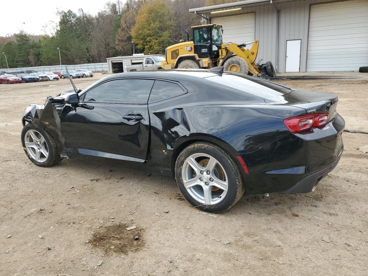 2022 Chevrolet Camaro - Image 2
