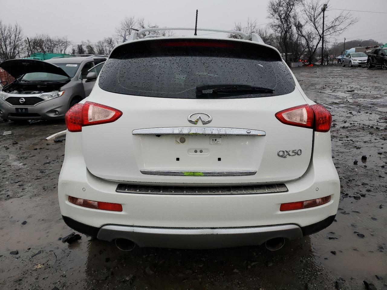 2017 Infiniti QX50 - Image 6