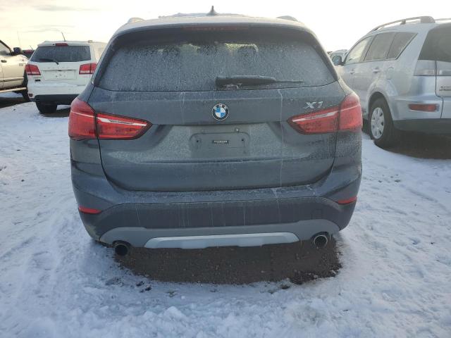  BMW X1 2016 Серый