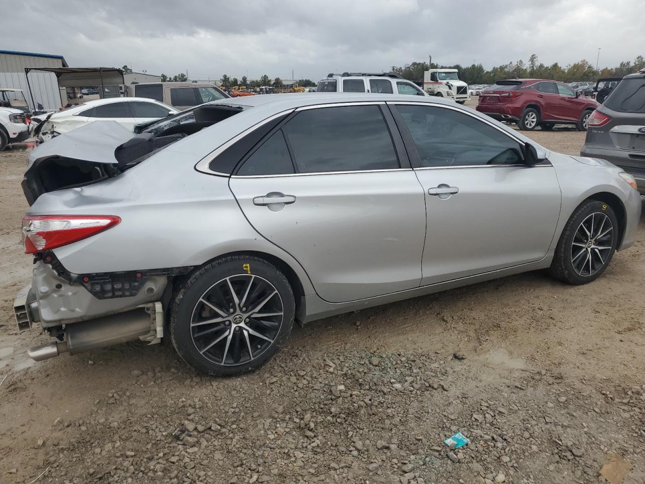 2015 Toyota Camry - Image 3
