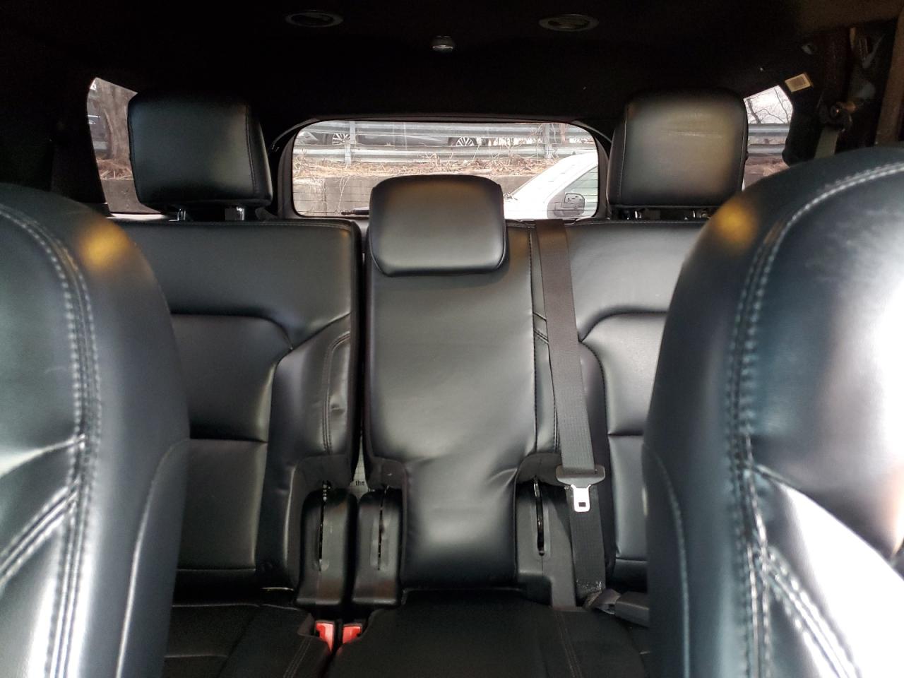 2019 Ford Explorer - Image 10