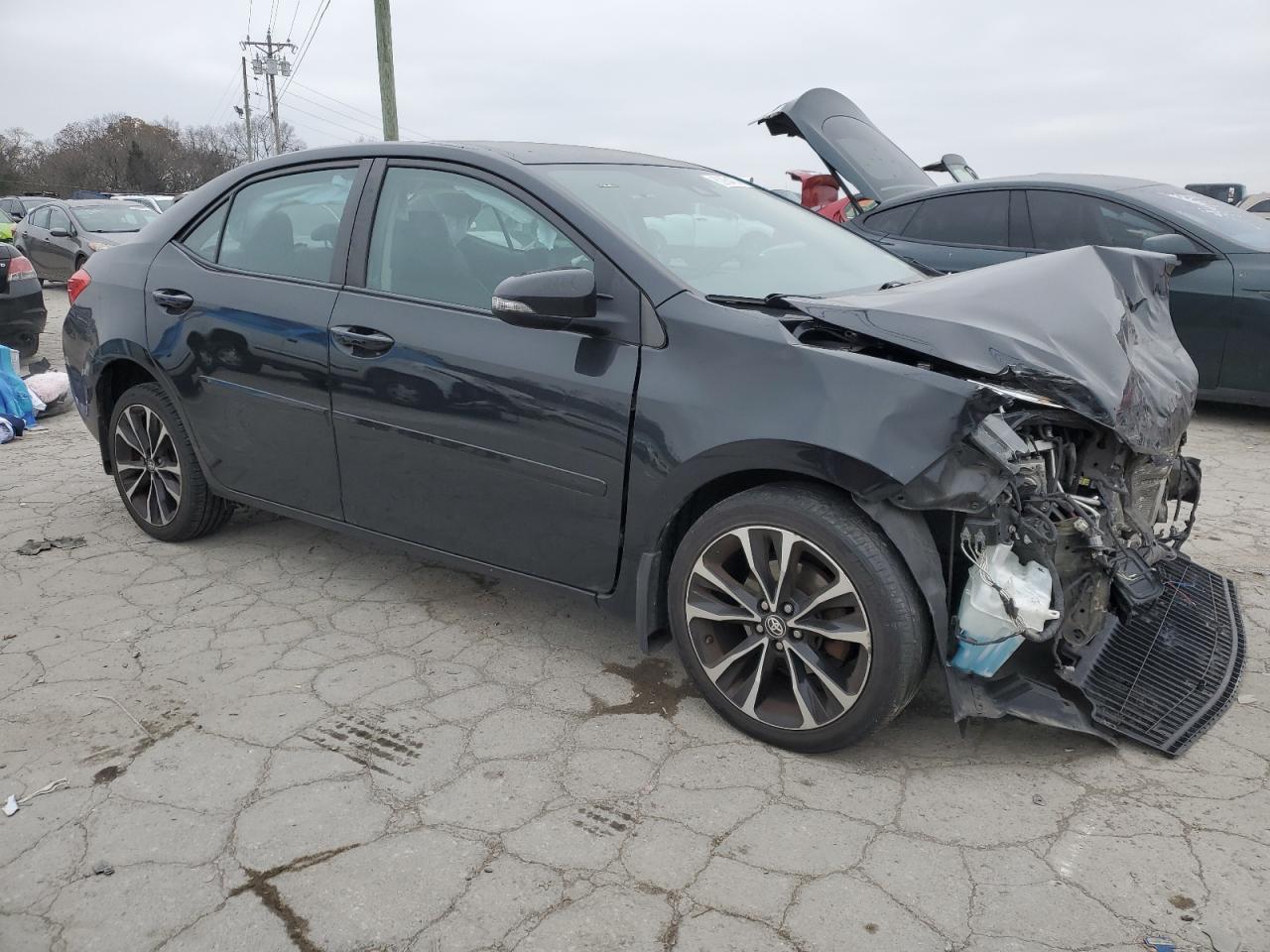 VIN 2T1BURHE9JC032888 2018 TOYOTA COROLLA no.4