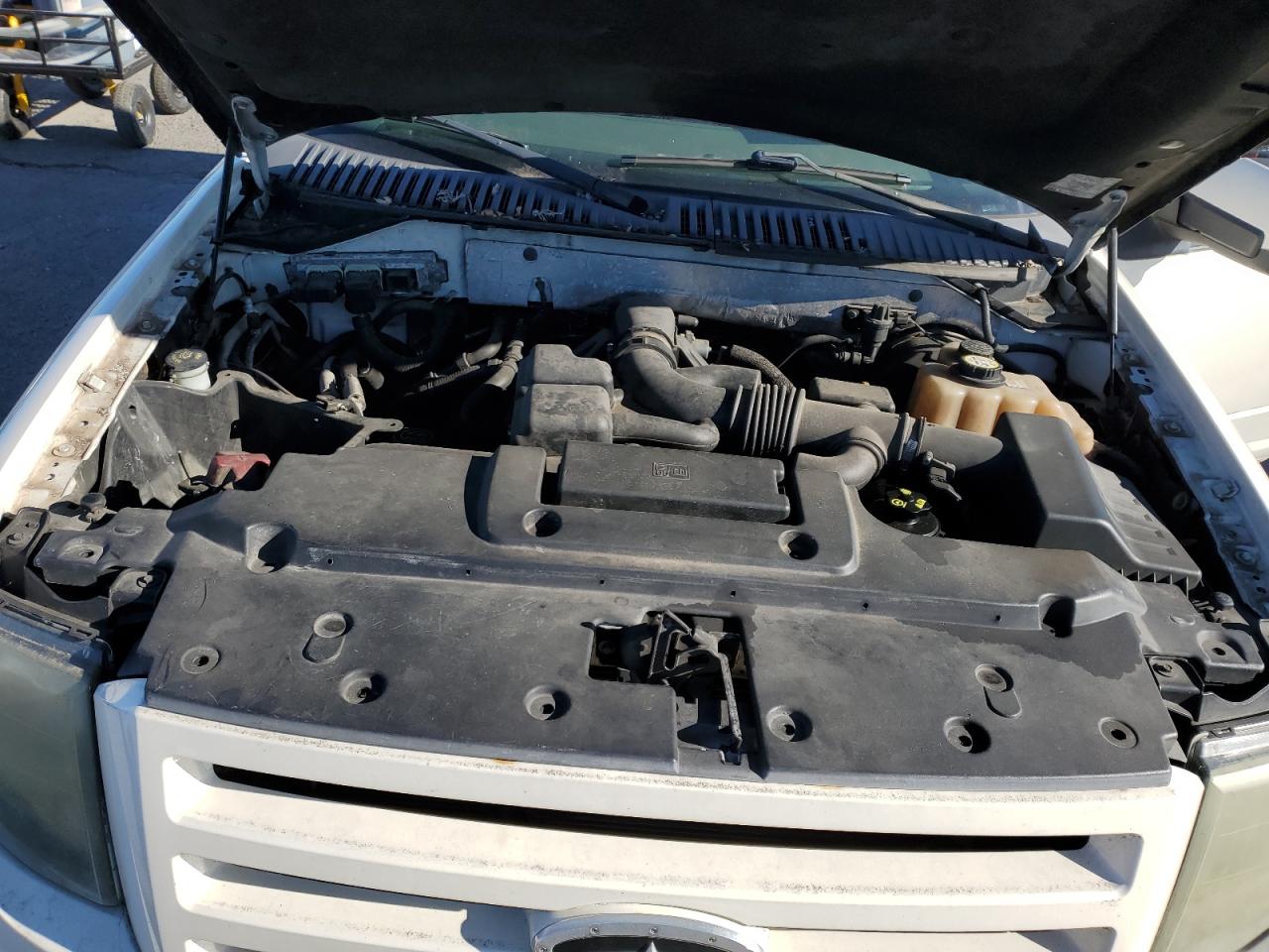 2008 Ford Expedition - Image 12