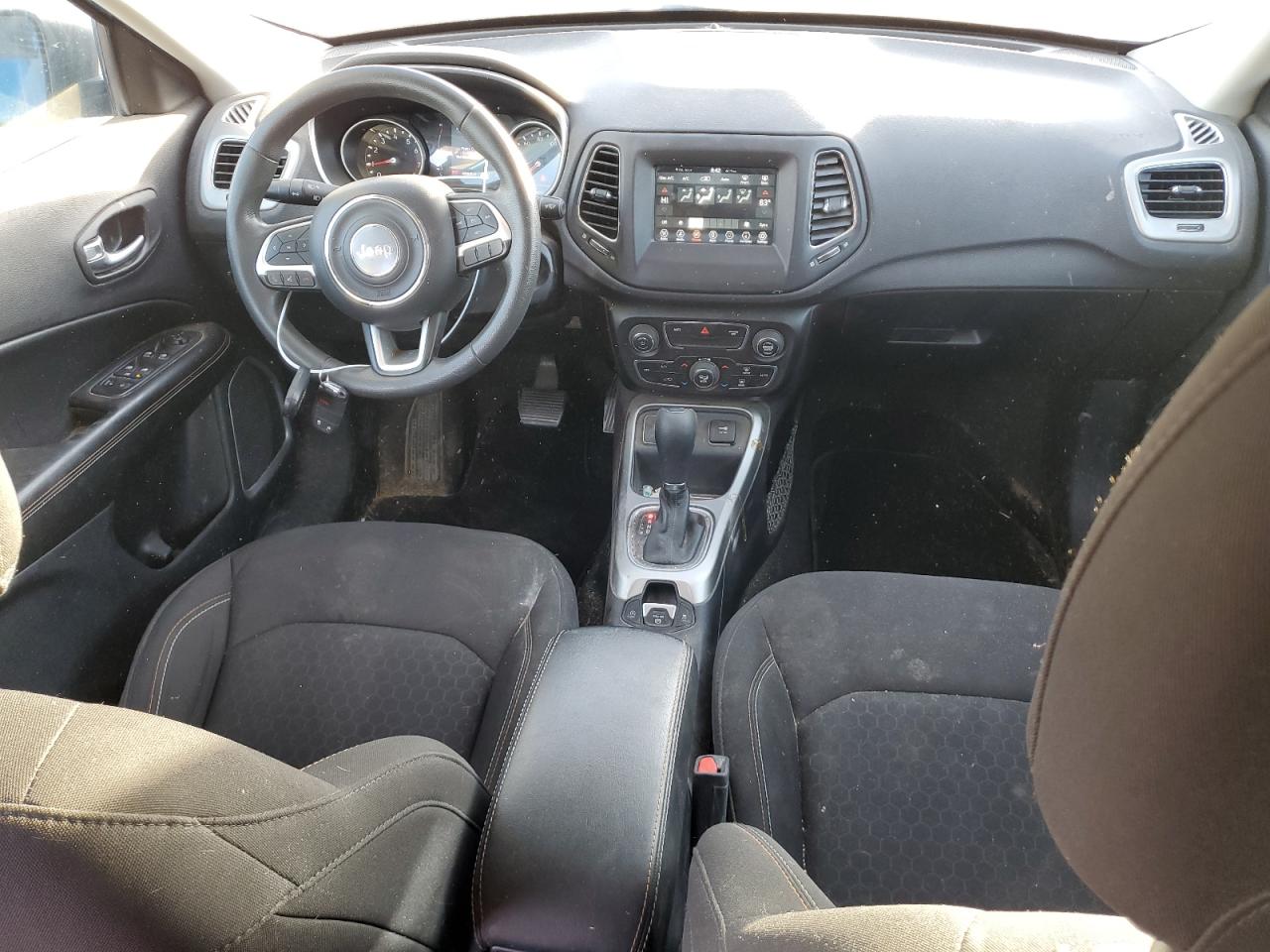 2021 Jeep Compass - Image 8