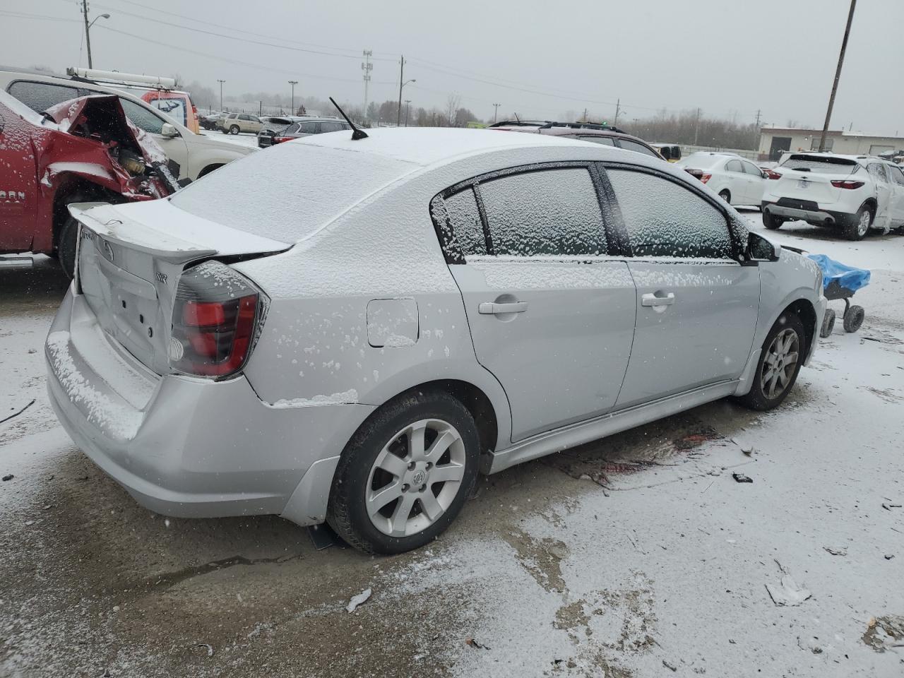2010 Nissan Sentra - Image 3