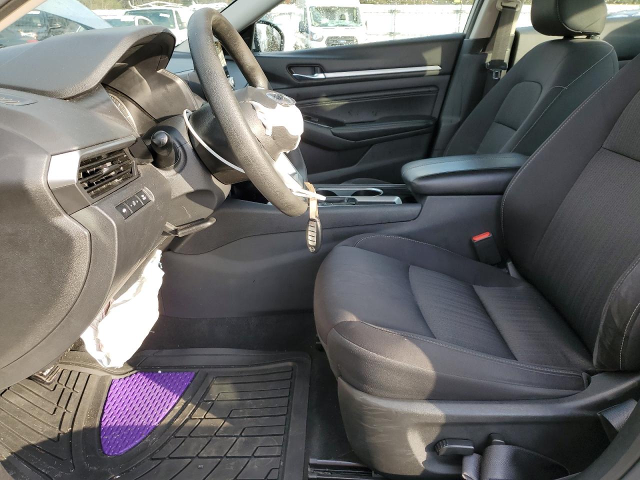 2021 Nissan Altima - Image 7