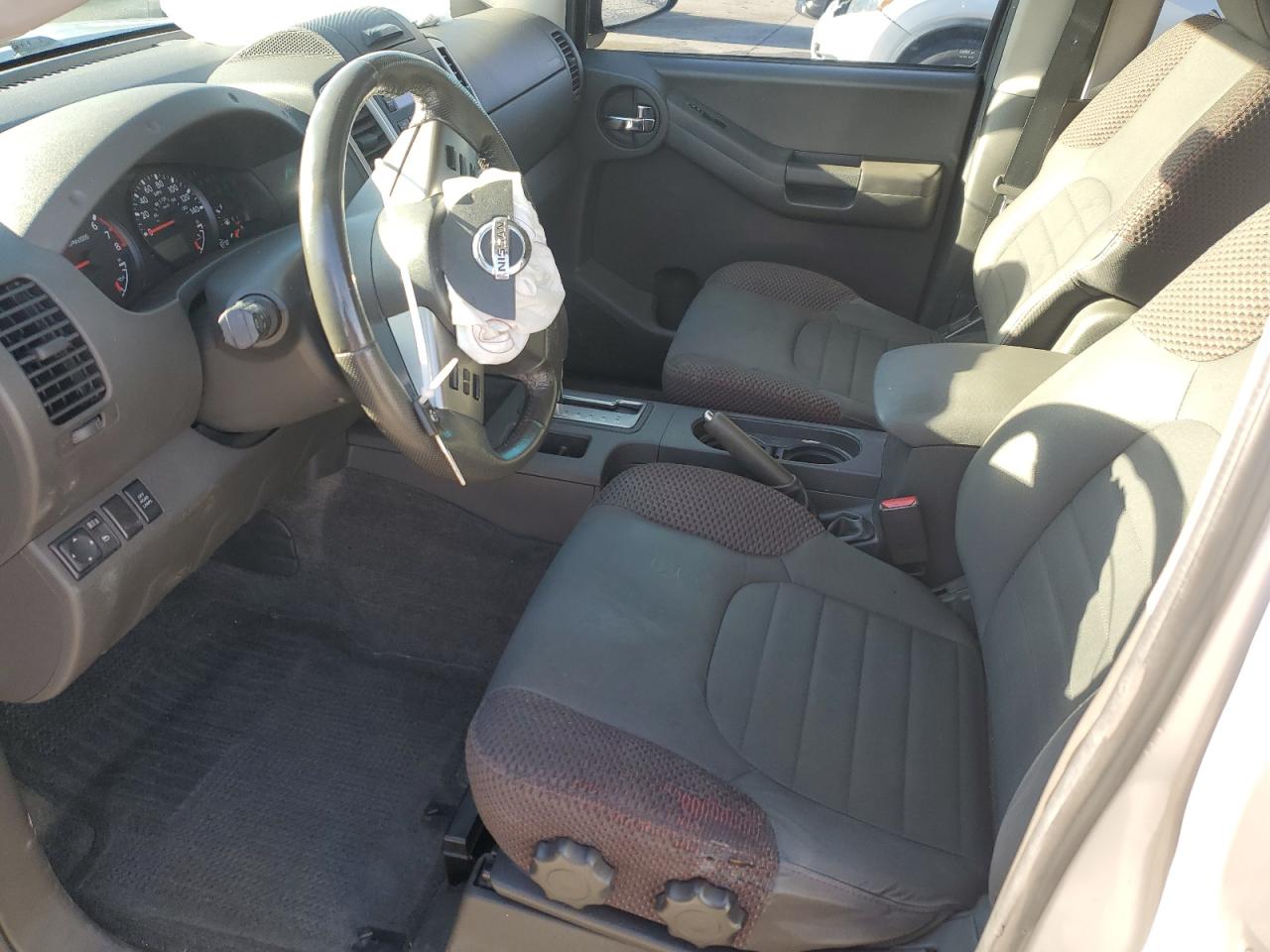 2010 Nissan XTerra - Image 7