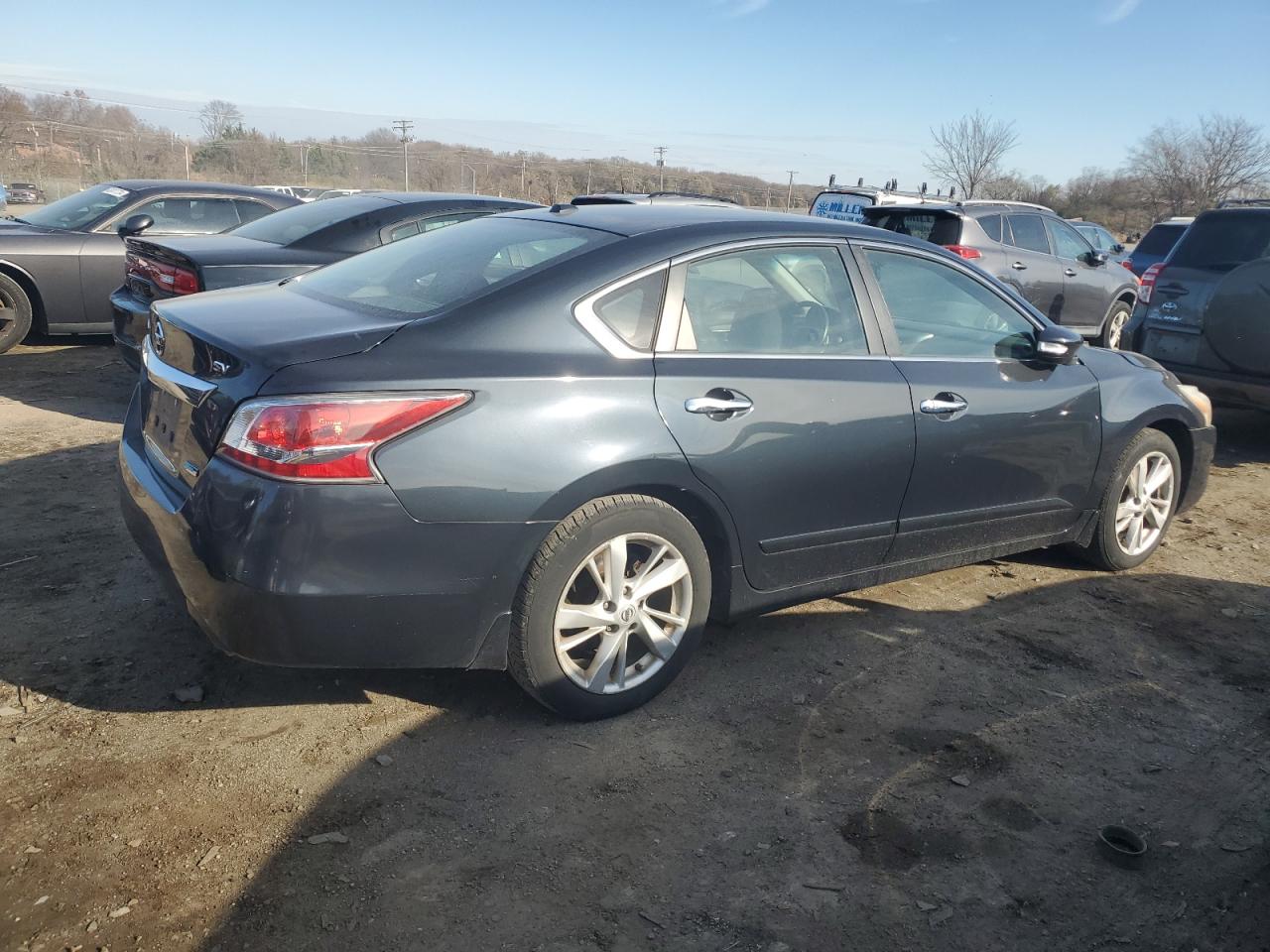 2014 Nissan Altima - Image 3
