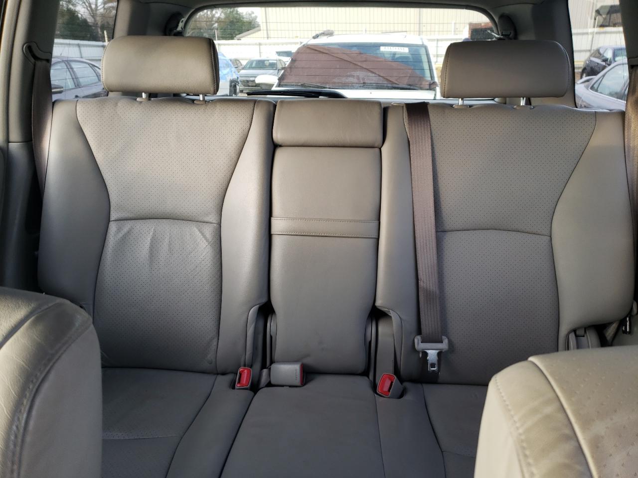 2007 Toyota Highlander - Image 10