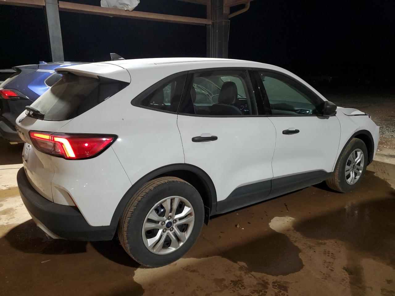 2021 Ford Escape - Image 3