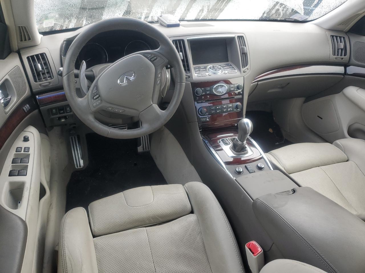 2013 Infiniti G - Image 8