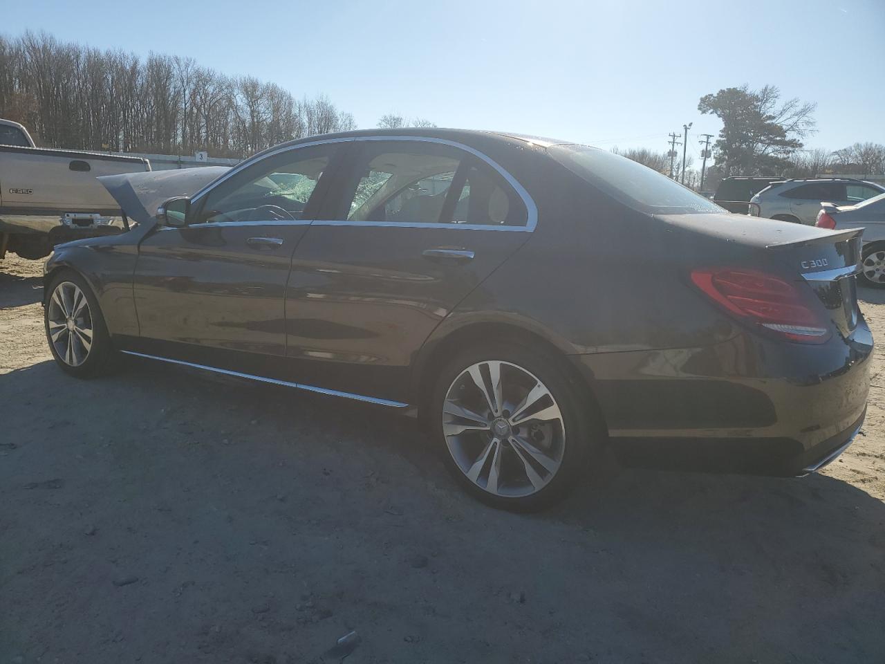 VIN 55SWF4JB4FU077138 2015 MERCEDES-BENZ C-CLASS no.2