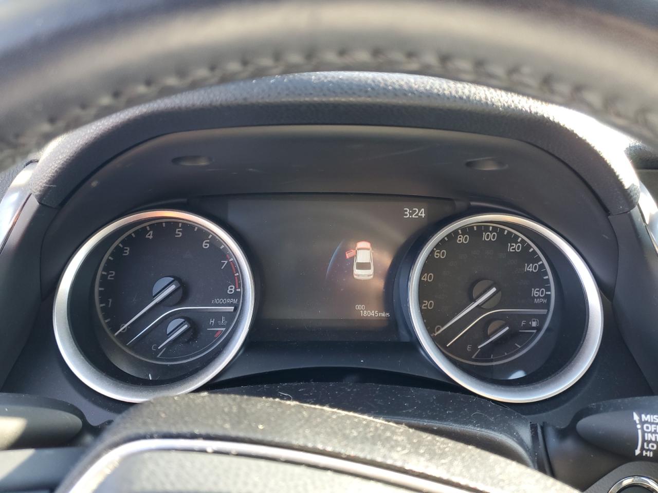 2022 Toyota Camry - Image 9