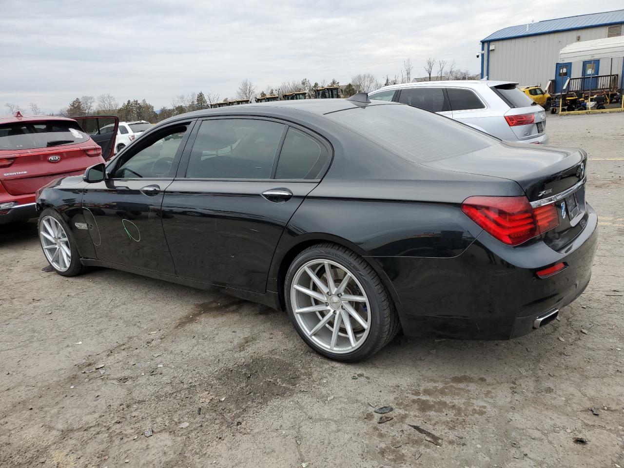 2015 BMW 7er - Image 2