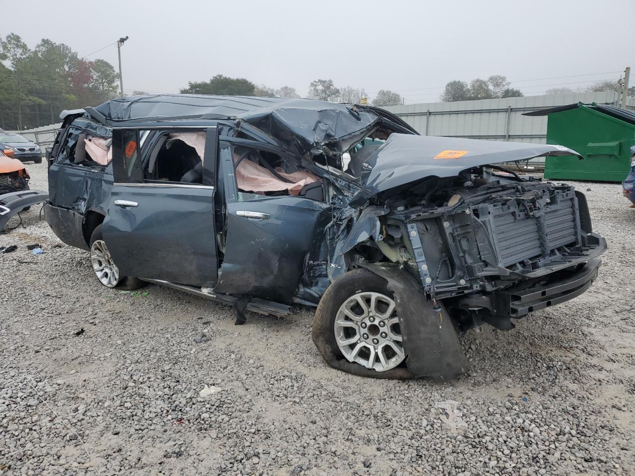 2019 GMC Yukon - Image 4