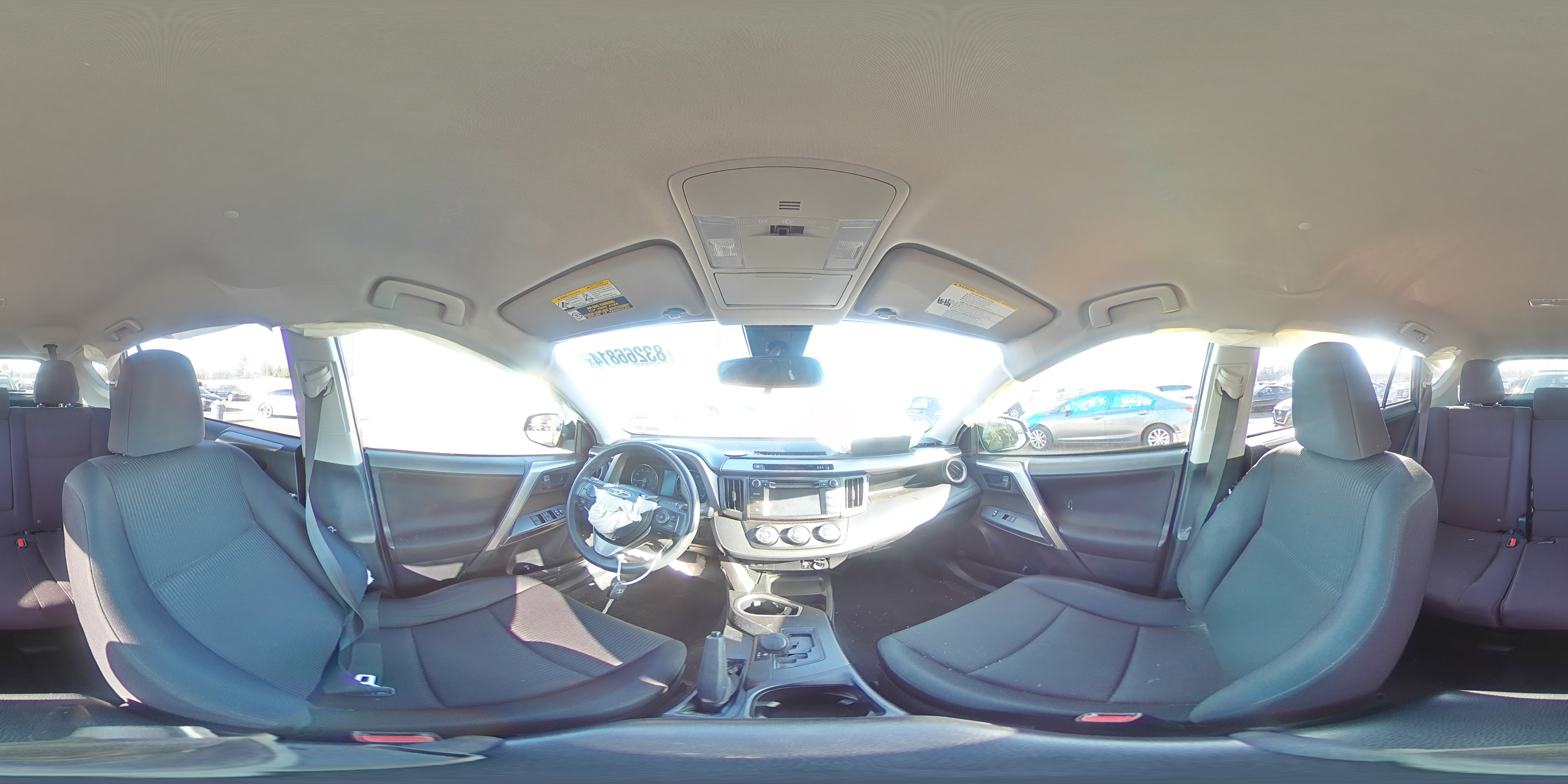 2017 Toyota RAV 4 - Image 14