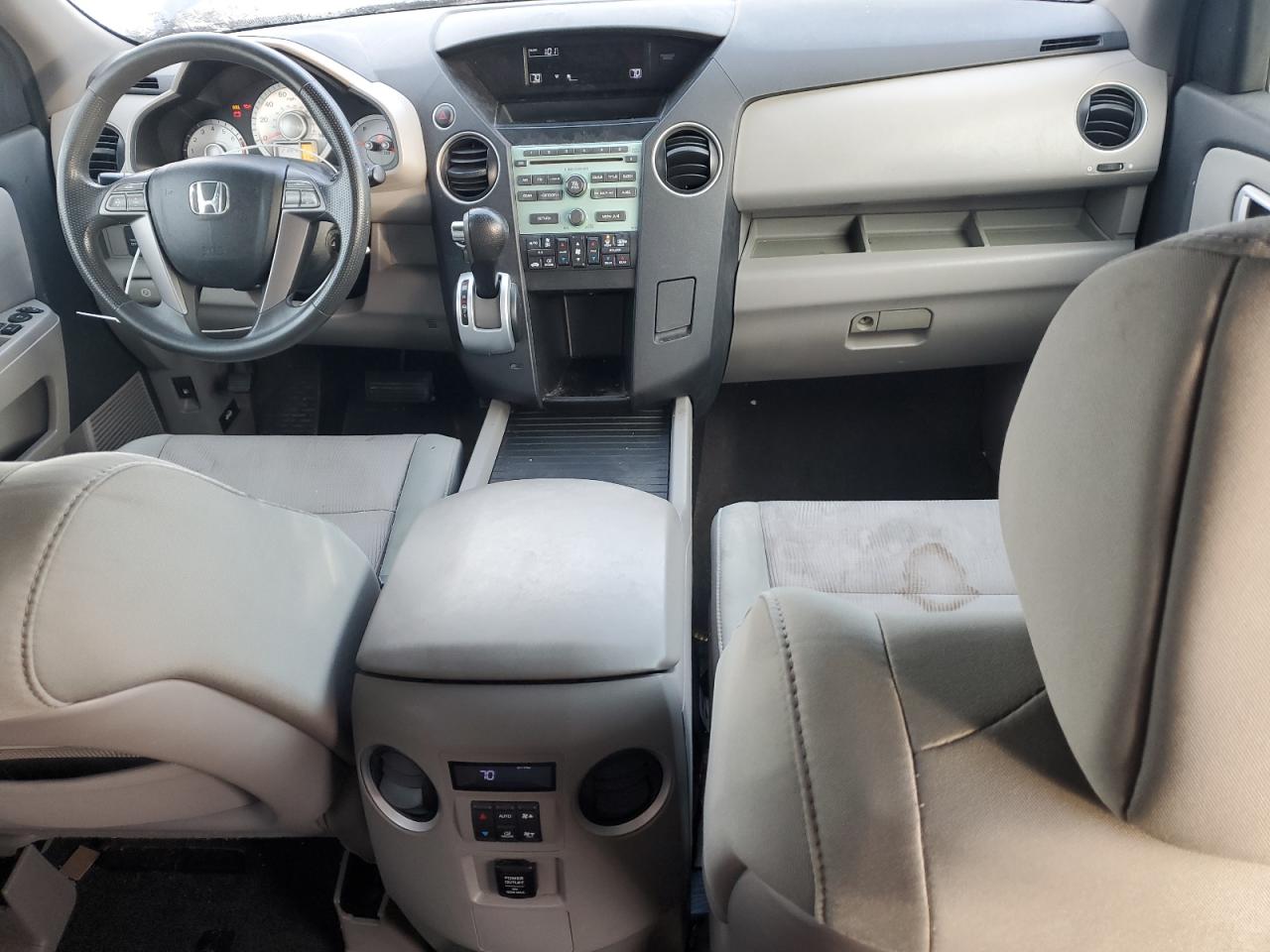 2010 Honda Pilot - Image 8