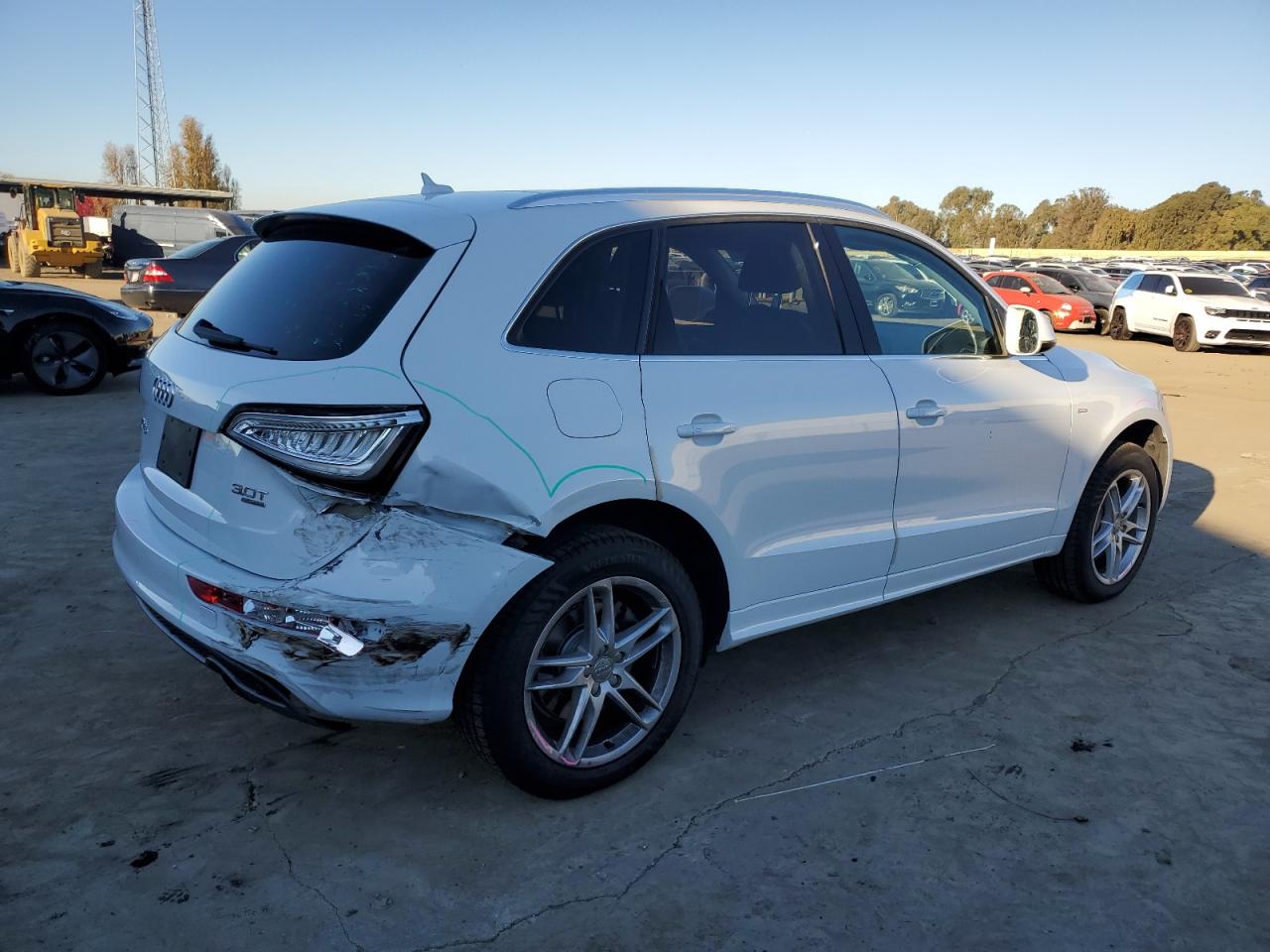 VIN WA1DGAFP1EA044043 2014 AUDI Q5 no.3