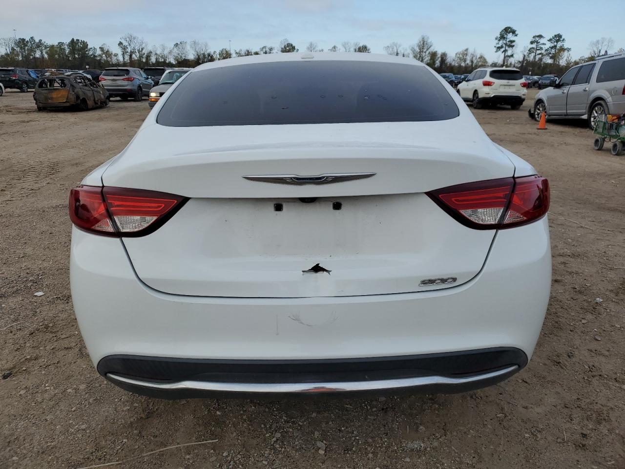 VIN 1C3CCCAB9FN659474 2015 CHRYSLER 200 no.6