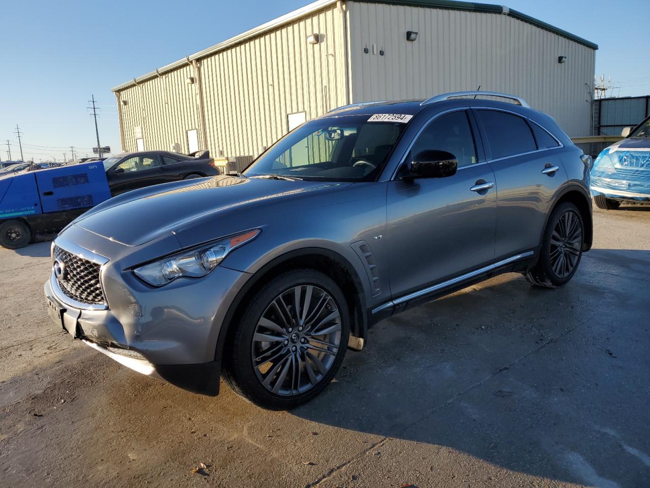 2017 Infiniti QX70 - Image 1