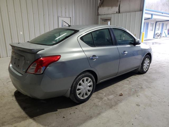 Седаны NISSAN VERSA 2013 Серебристый