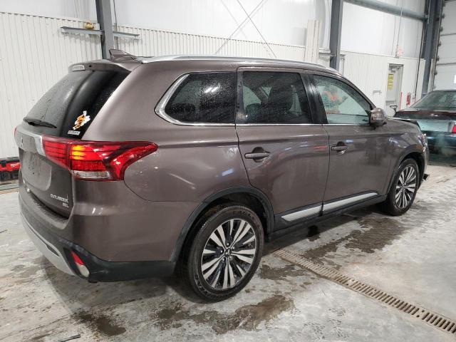  MITSUBISHI OUTLANDER 2019 Коричневий