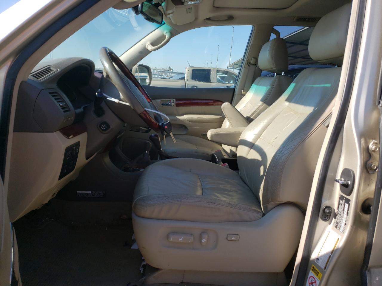 2009 Lexus GX - Image 7